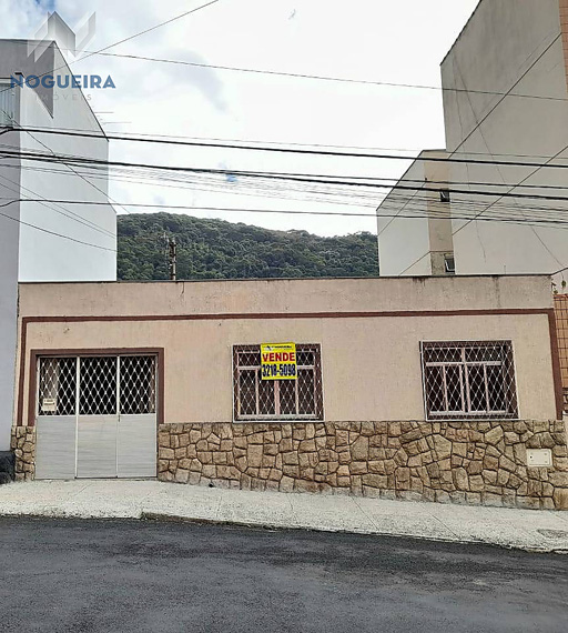 Casa duplex espaçosa na Monsenhor Gustavo Freire.
