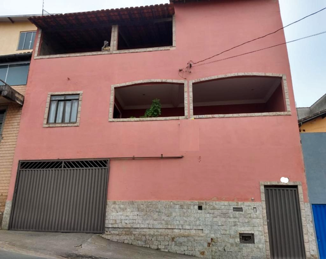 Casa duplex incrível no bairro Milho Branco!