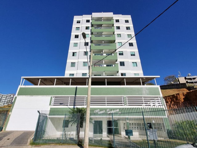Cobertura com 3 quartos para venda no bairro Jardim Laranjeiras em Juiz de Fora, MG