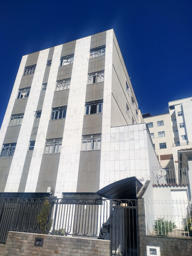 Apartamento com 3 quartos para venda no bairro Santa Catarina em Juiz de Fora, MG