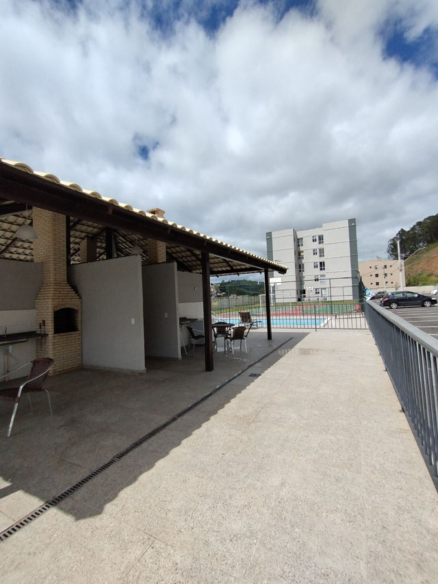 Área gourmet e piscina