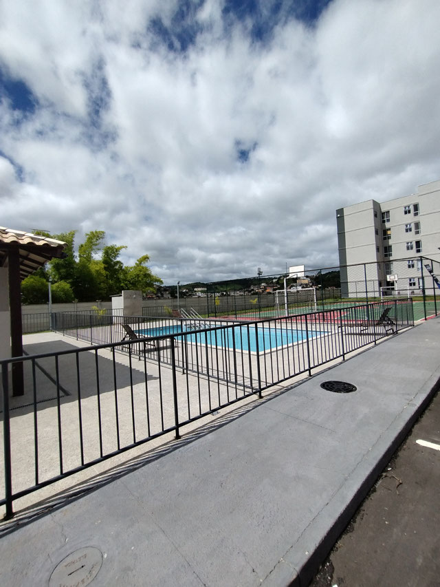 Área gourmet e piscina