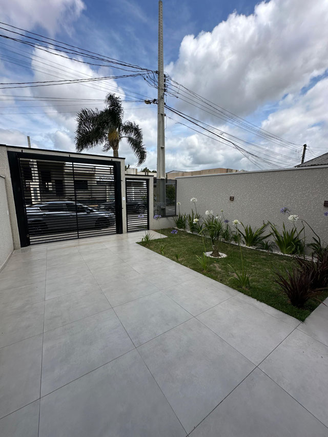 Espaço de terreno frente