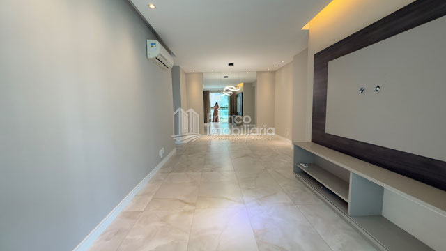 Foto cadastro cód. 323