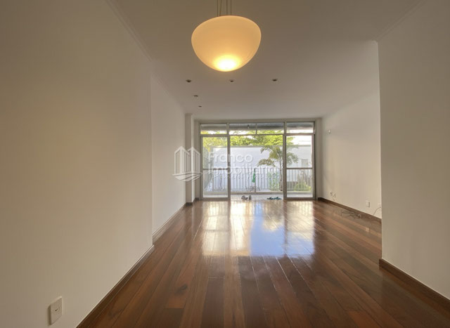 Foto cadastro cód. 352