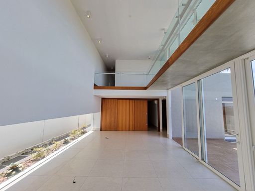 Foto cadastro cód. 10004