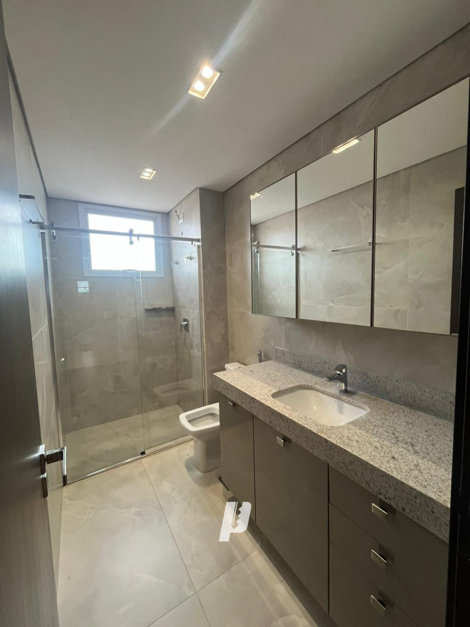 Apartamento à venda no Edifício Bellagio