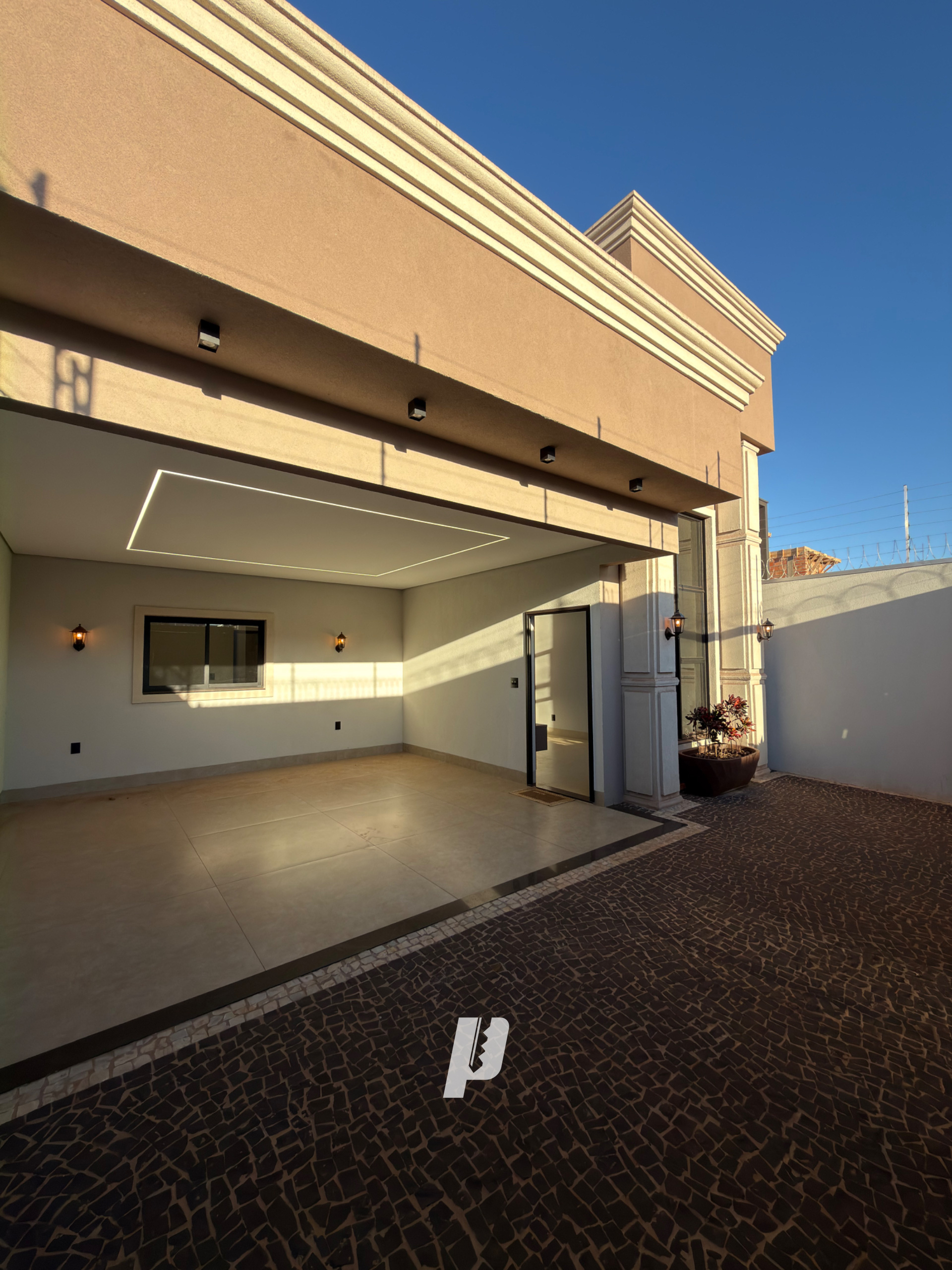 Casa com 3 quartos à venda em Rio Verde no Residencial Canaã II