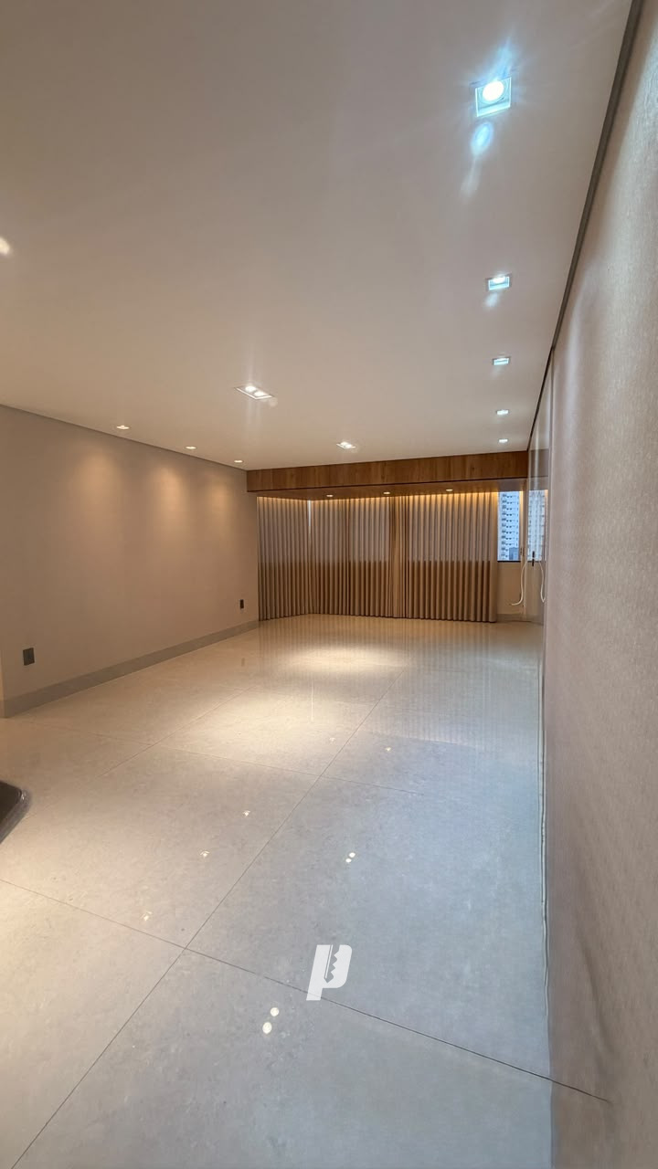 Apartamento reformado 3 quartos com planejados no Residencial Cora Coralina, Rio Verde GO