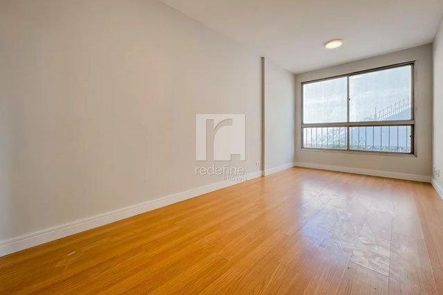 Foto cadastro cód. 1048