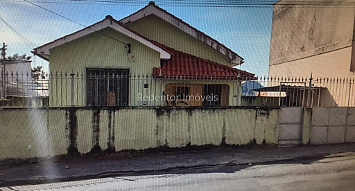 Casa com 3 quartos para venda no bairro Santa Catarina em Juiz de Fora, MG