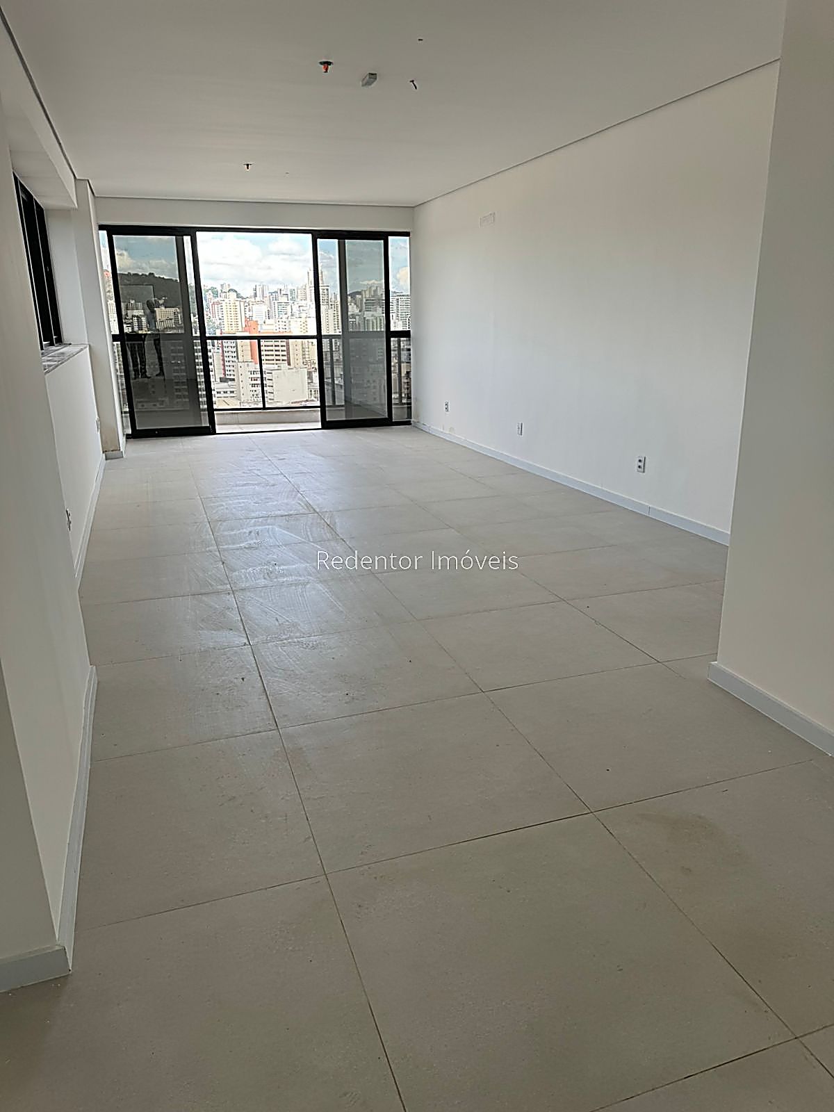 Sala para Alugar em Centro, Juiz de Fora - MG - Foto 2