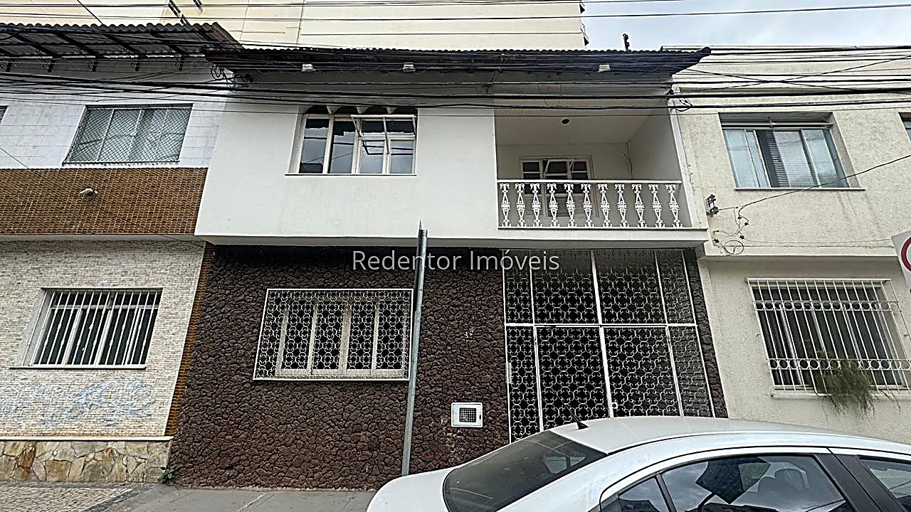 Casa à venda em São Mateus, Juiz de Fora - MG