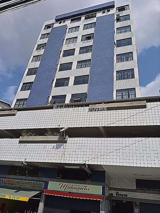 Apartamento com 1 quarto para venda no bairro Santa Helena em Juiz de Fora, MG