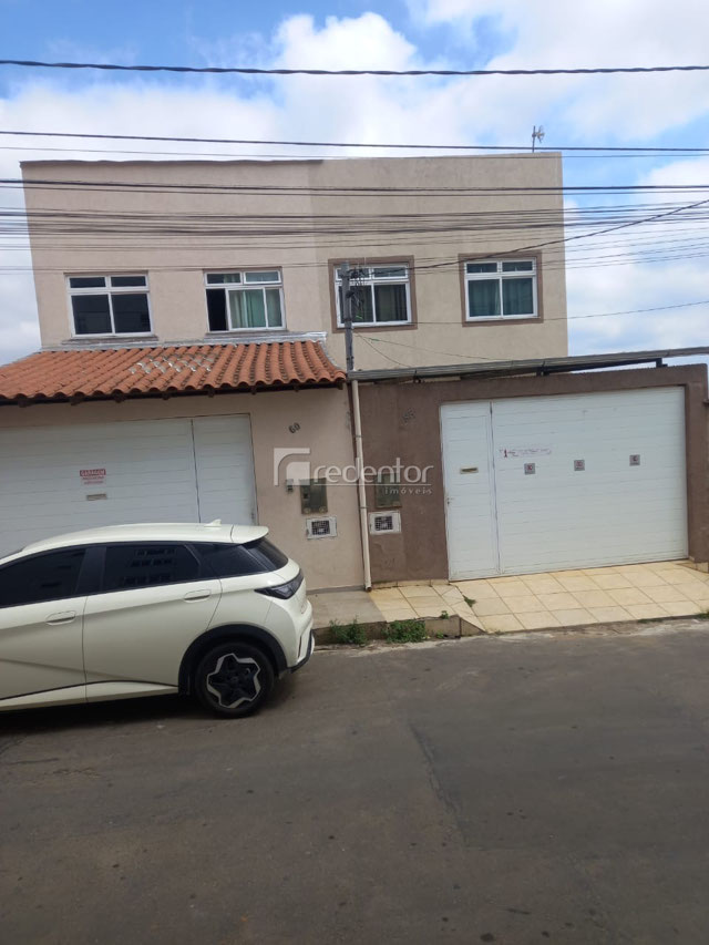 Casa para venda no bairro Martelos em Juiz de Fora, MG