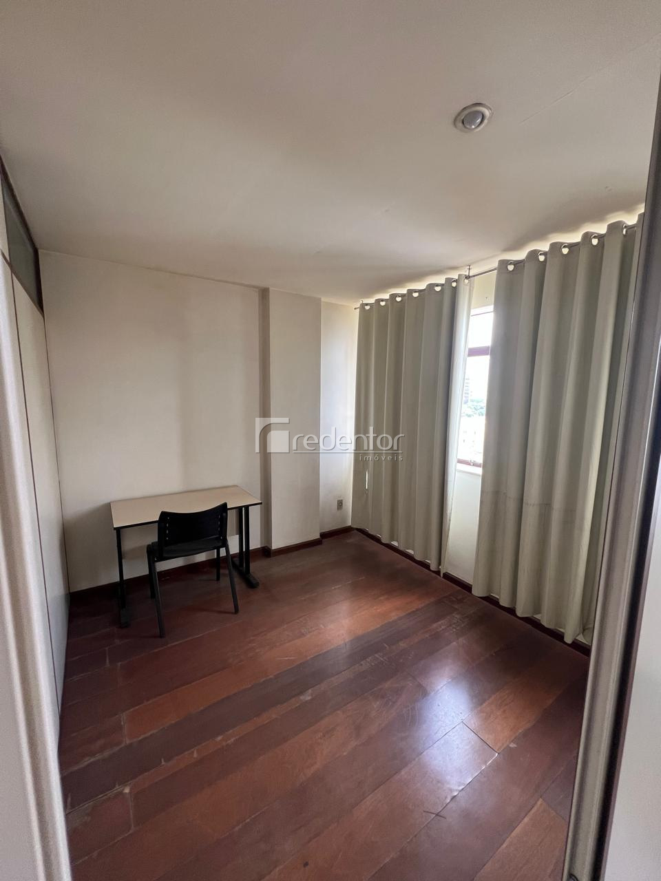 Apartamento para Alugar em Centro, Juiz de Fora - MG - Foto 4