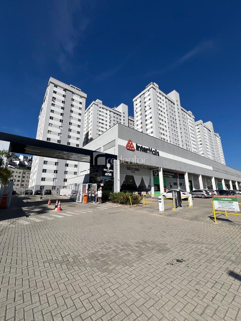 Apartamento para Alugar em Via São Pedro Nava, Juiz de Fora - MG - Foto 1