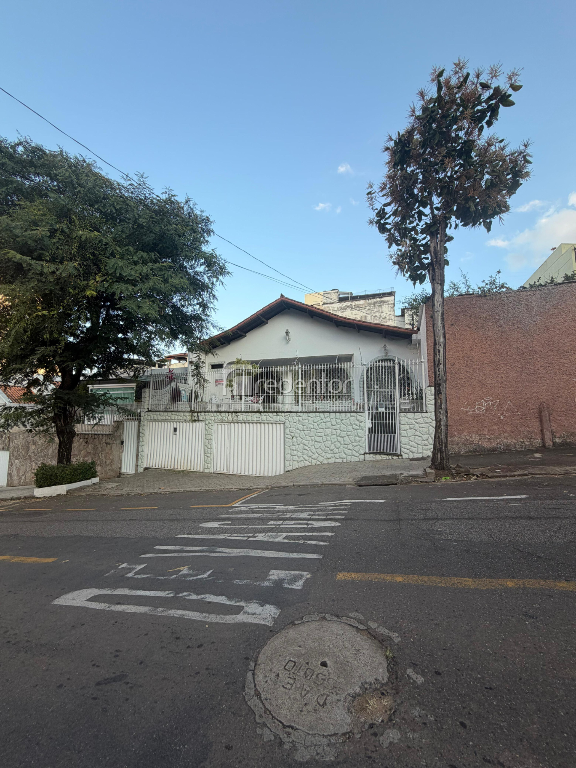 Casa à venda em Santa Helena, Juiz de Fora - MG - Foto 2