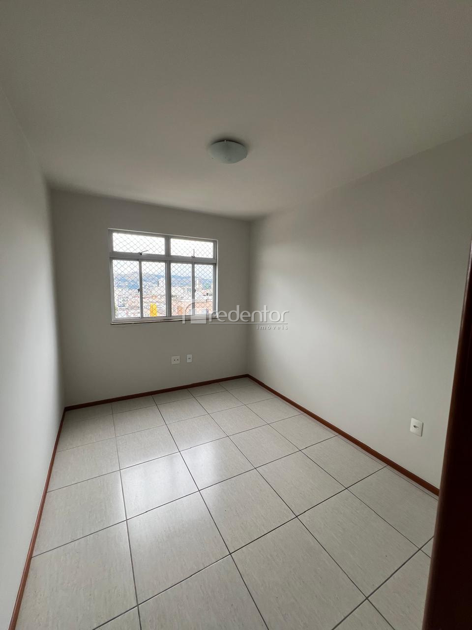 Apartamento para Alugar em Paineiras, Juiz de Fora - MG - Foto 7