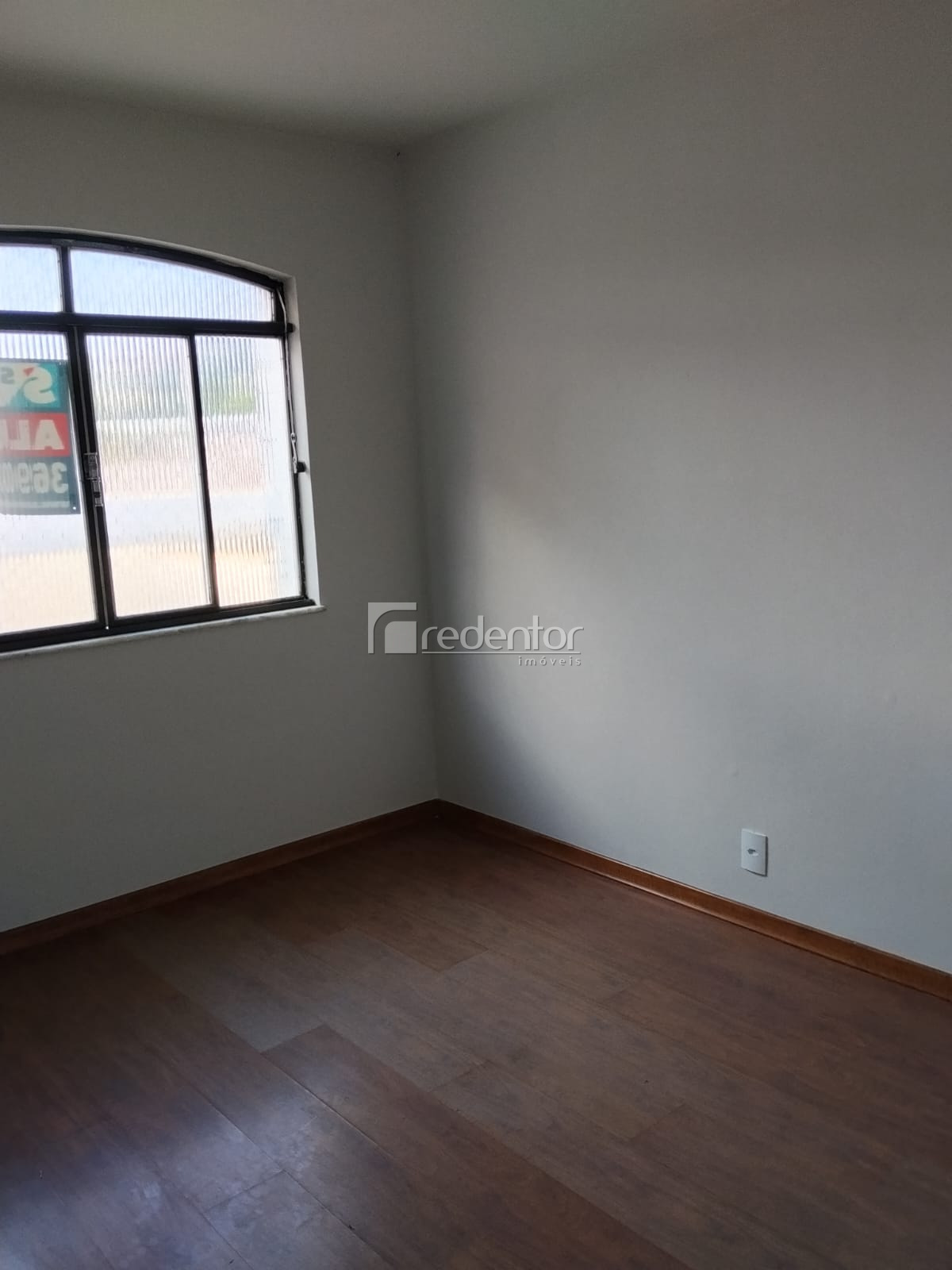 Apartamento para Alugar em Poço Rico, Juiz de Fora - MG - Foto 4
