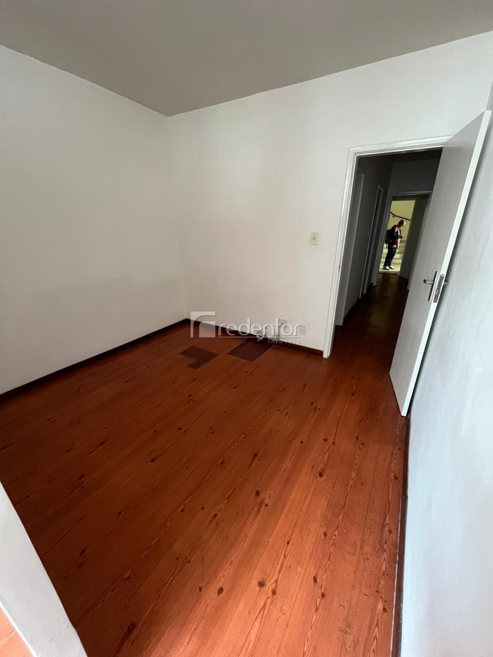 Apartamento para Alugar em Centro, Juiz de Fora - MG - Foto 7