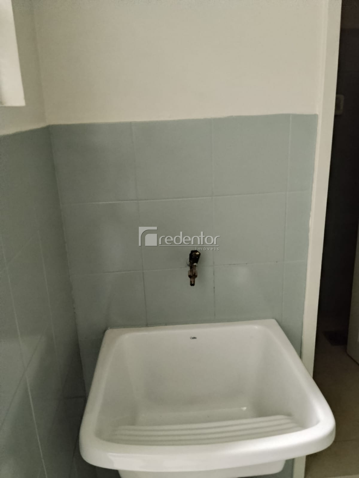 Apartamento para Alugar em Passos, Juiz de Fora - MG - Foto 11