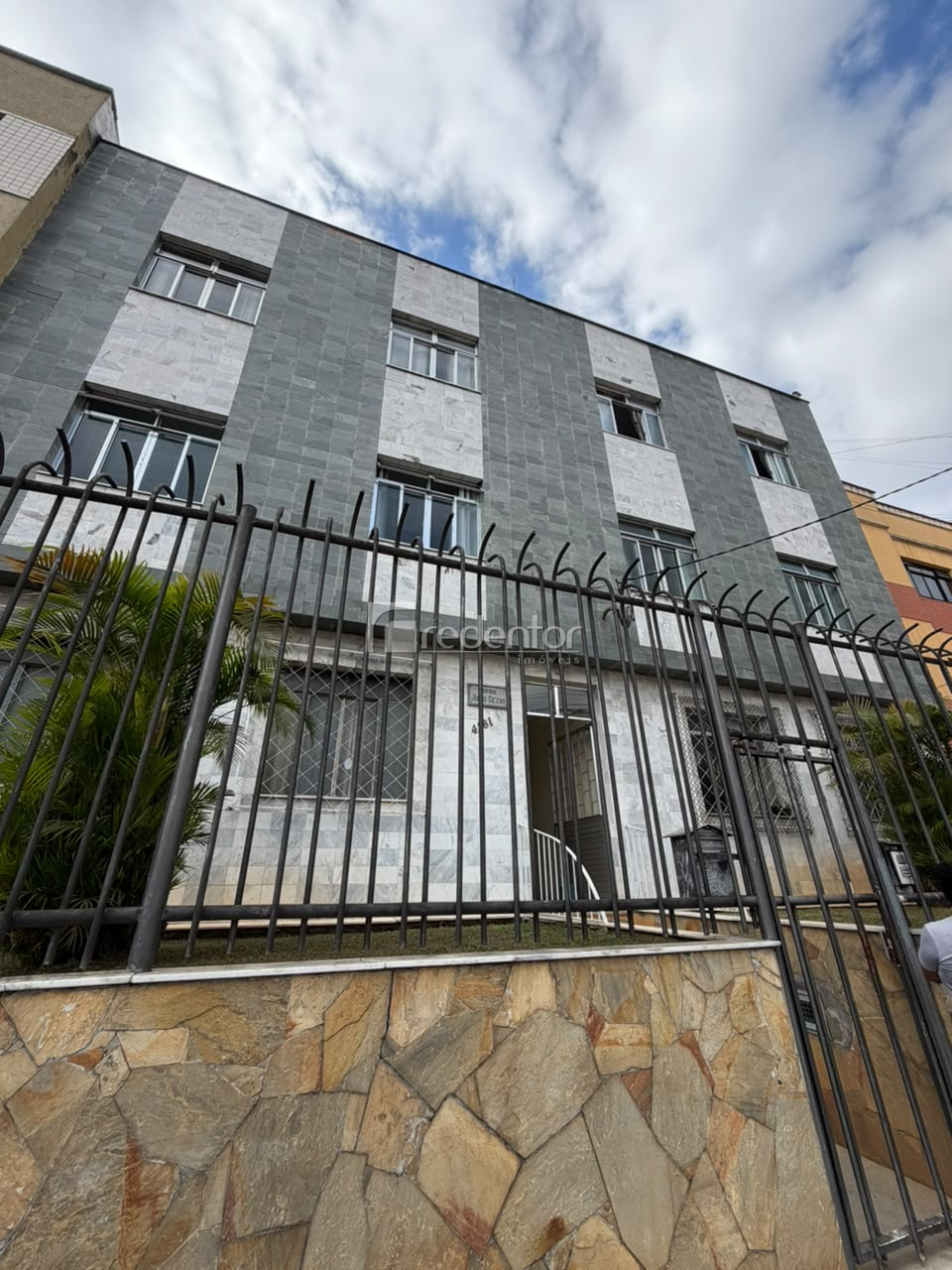 Apartamento para Alugar em Passos, Juiz de Fora - MG - Foto 2