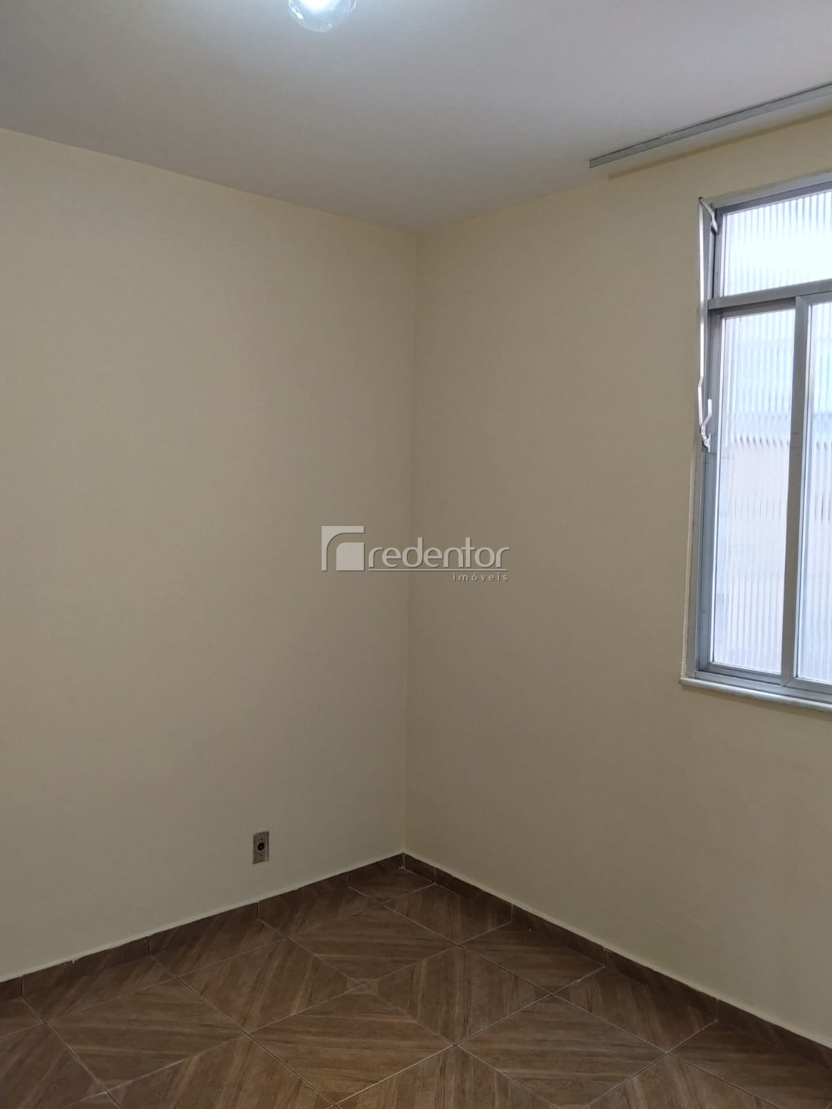 Apartamento para Alugar em Paineiras, Juiz de Fora - MG - Foto 5