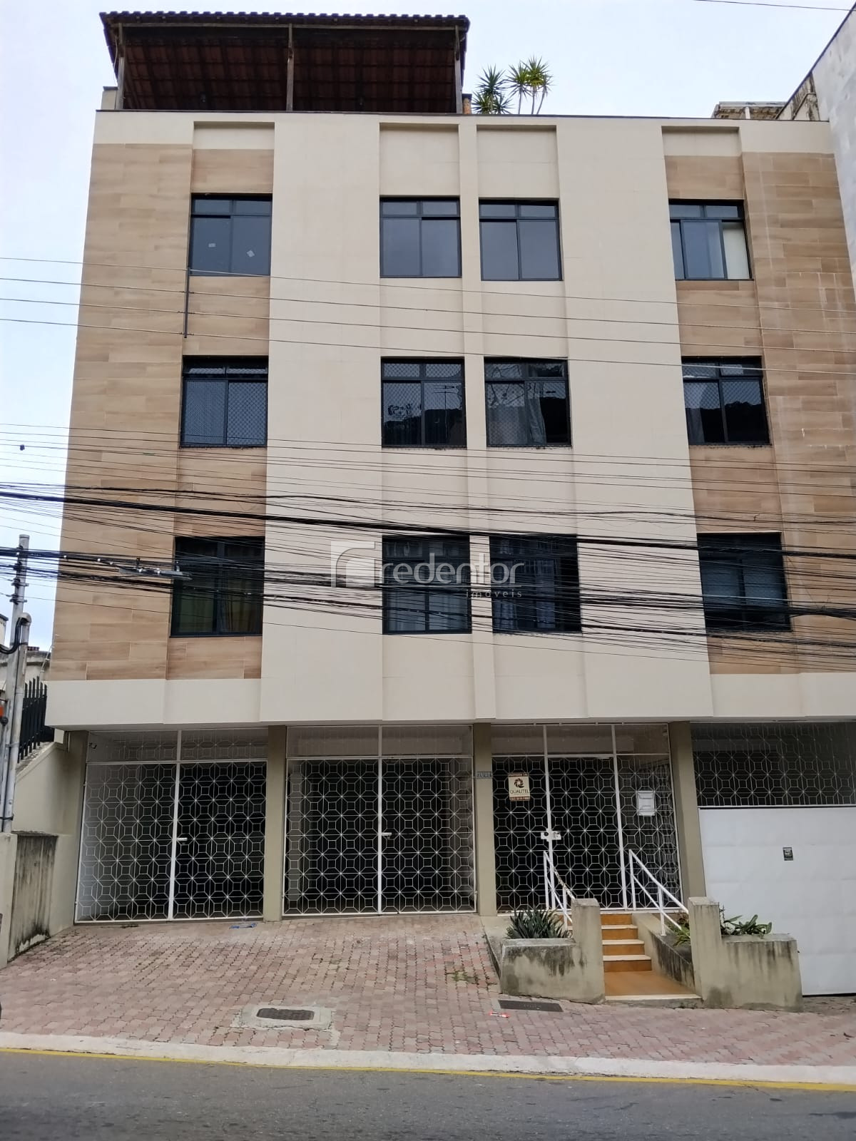 Apartamento para Alugar em Paineiras, Juiz de Fora - MG - Foto 1