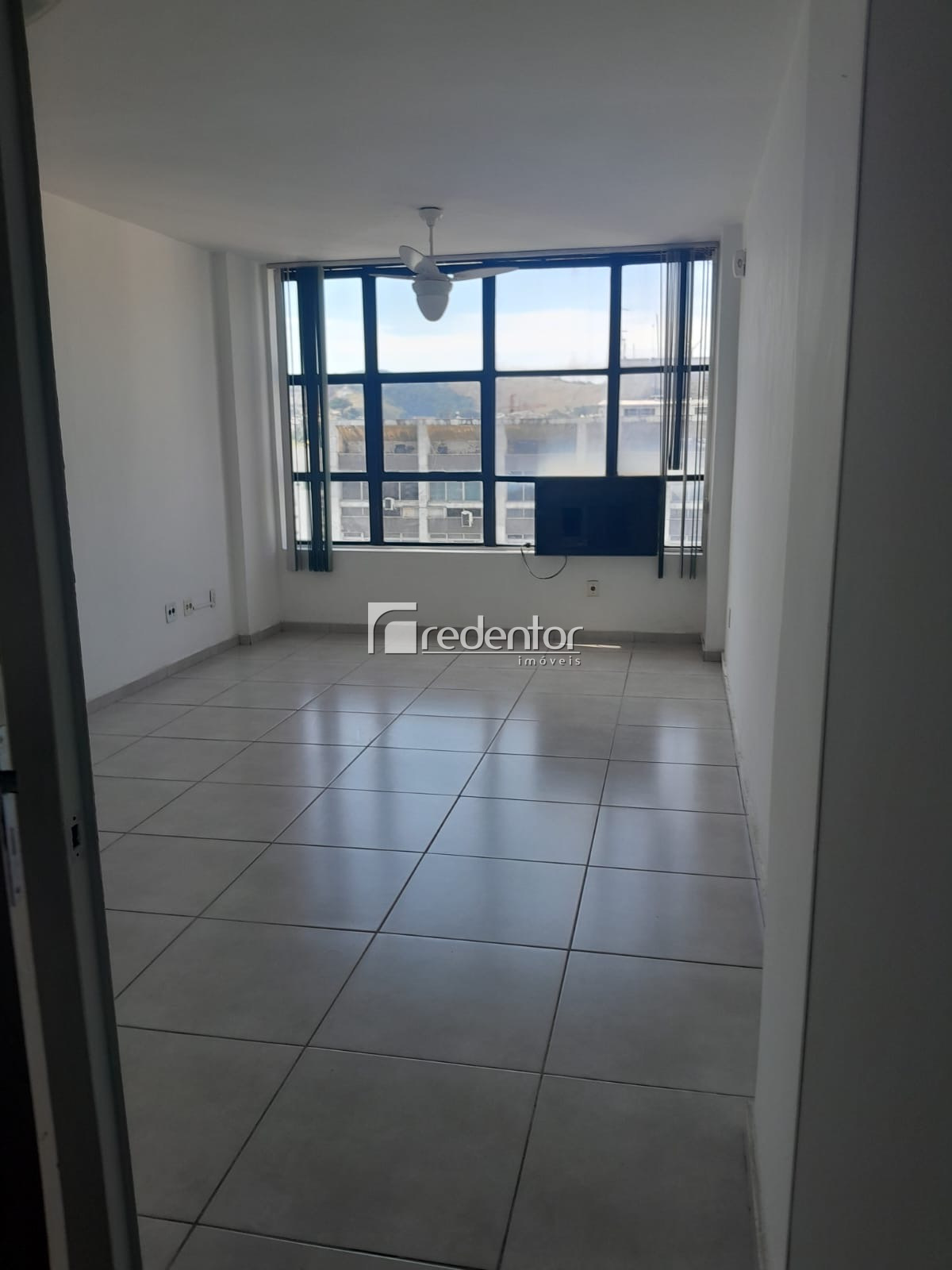 Sala para Alugar em Centro, Juiz de Fora - MG - Foto 4