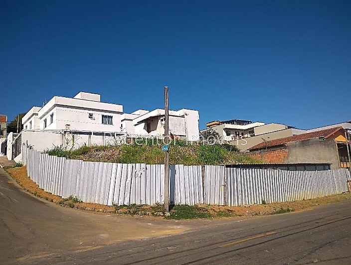 Terreno Residencial à venda em Santana, Juiz de Fora - MG - Foto 1