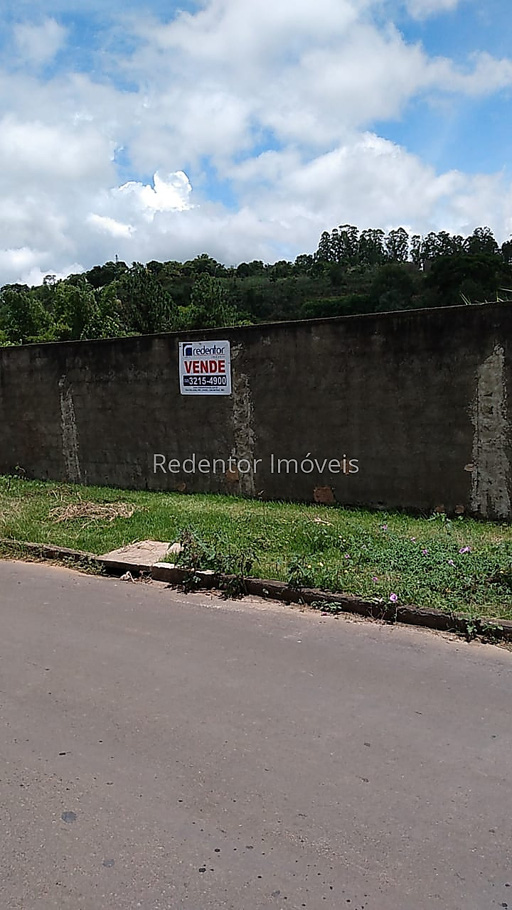 Lote / Terreno com 0 quartos para venda no bairro Parque Jardim da Serra em Juiz de Fora, MG