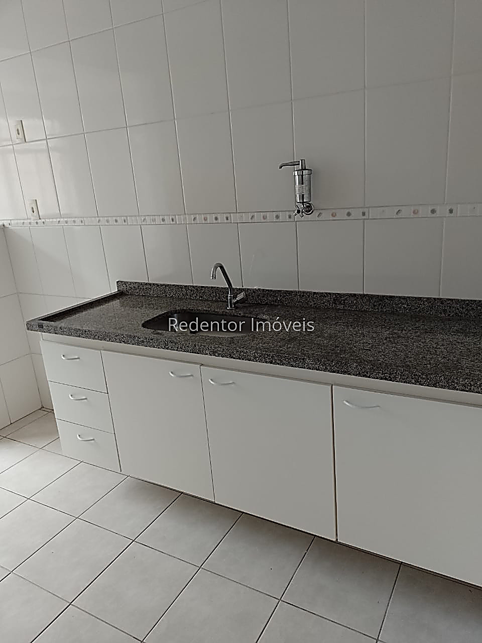 Apartamento para Alugar em Centro, Juiz de Fora - MG - Foto 13