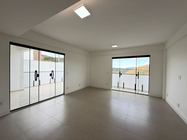 Foto cadastro cód. 667