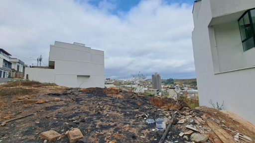 Foto cadastro cód. 10051