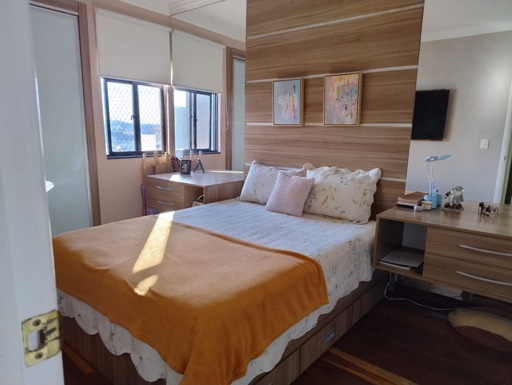 Quarto com planejados