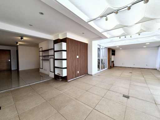 Apartamento Garden com ampla sala