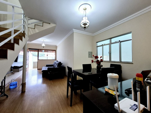 sala ampla para 2 ambientes