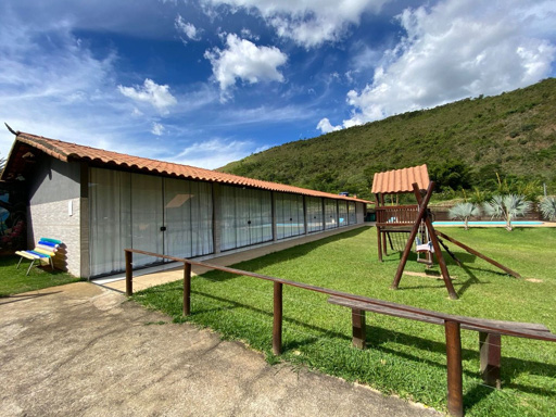 Casa com 8 quartos para venda no bairro Salvaterra em Juiz de Fora, MG