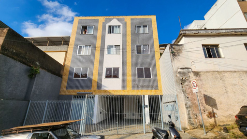 Apartamento com 2 quartos para venda no bairro Santa Cecília em Juiz de Fora, MG