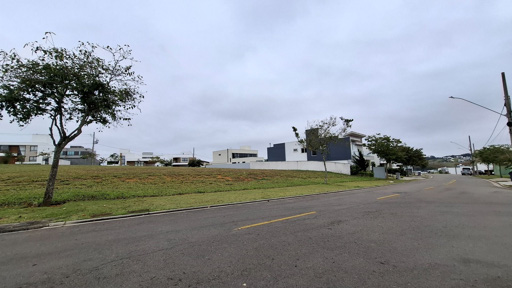 Excelente localização no condomínio