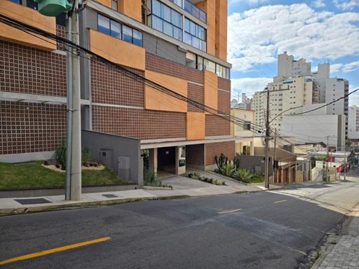 Próximo à Itamar Franco