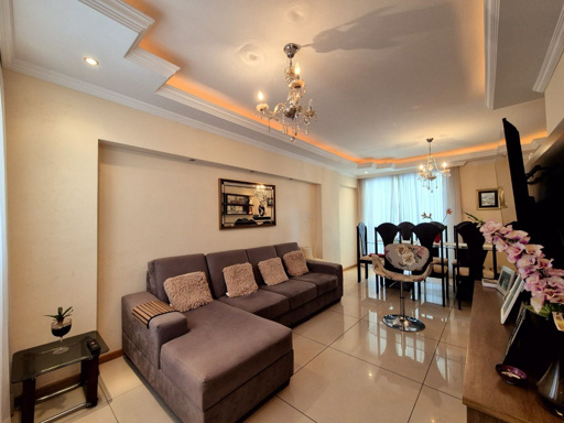 sala para 2 ambientes com varanda