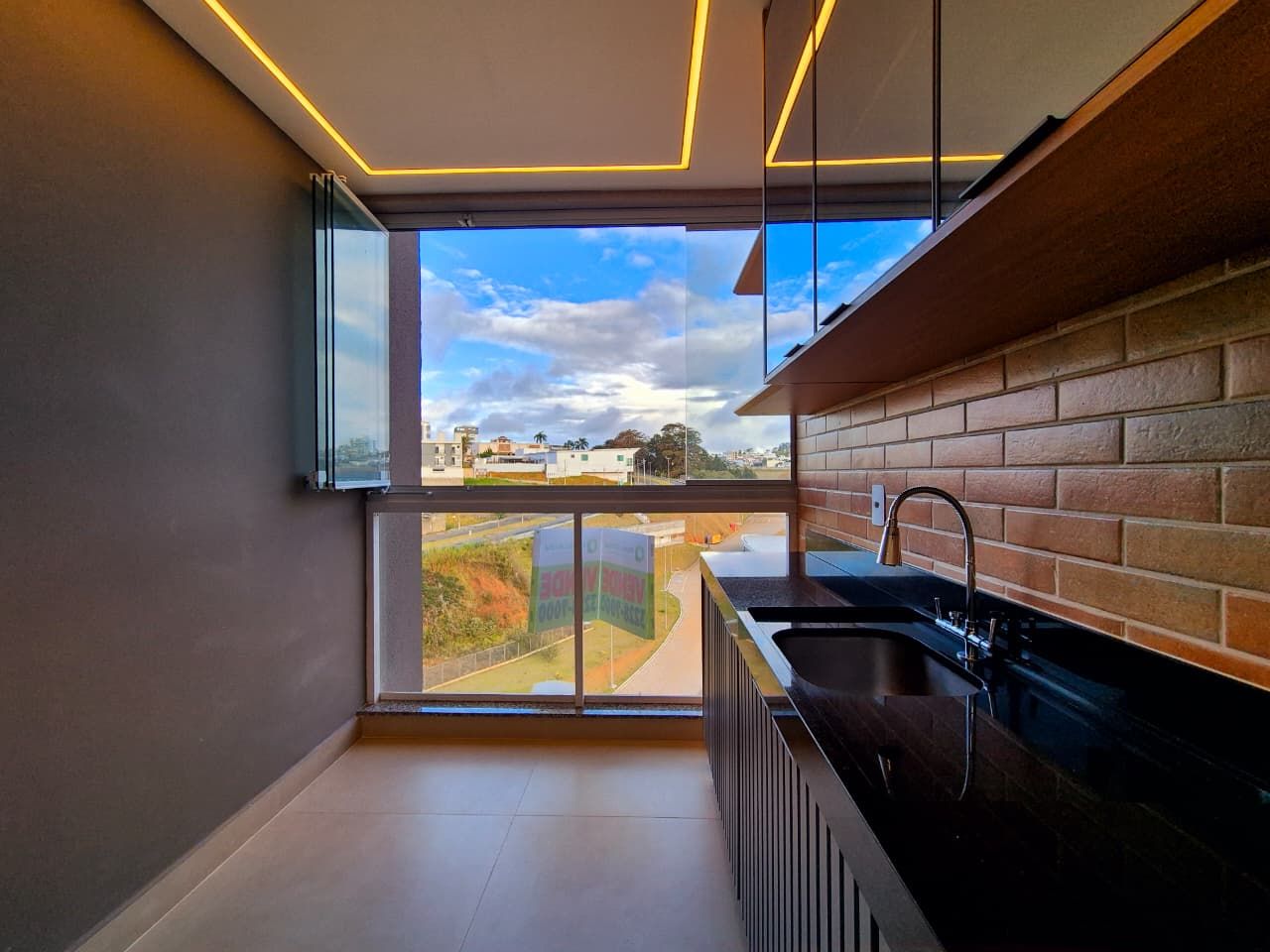 Varanda gourmet com ponto gás