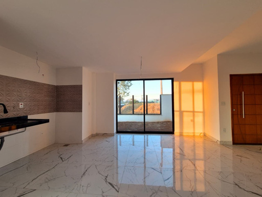 coznha com acesso ao quintal