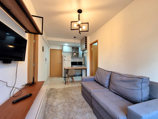 Ambientes integrados, sala cozinha e varanda