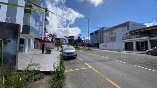 terreno em avenida principal