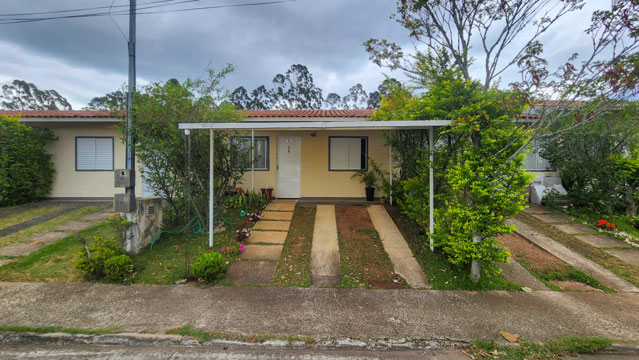 Casa com 2 quartos para Venda no bairro São Pedro em Juiz de Fora, MG