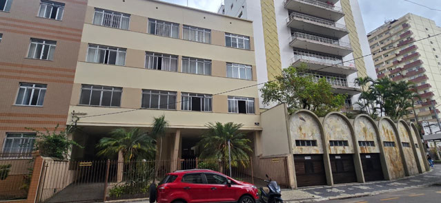 Apartamento com 3 quartos para Venda no bairro Centro em Juiz de Fora, MG