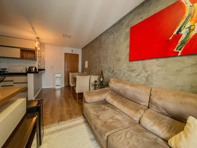 Cobertura Duplex com Terraço Gourmet e Vista para as Montanhas